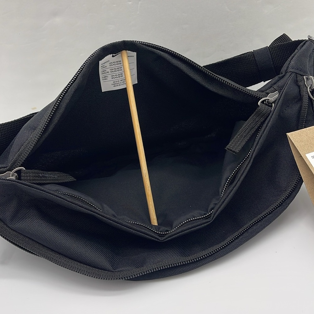 Nike Black White Belt Bag Nike Heritage Waistpack (3L) & Fanny Pack
Black
NWT - Picture 14 of 16